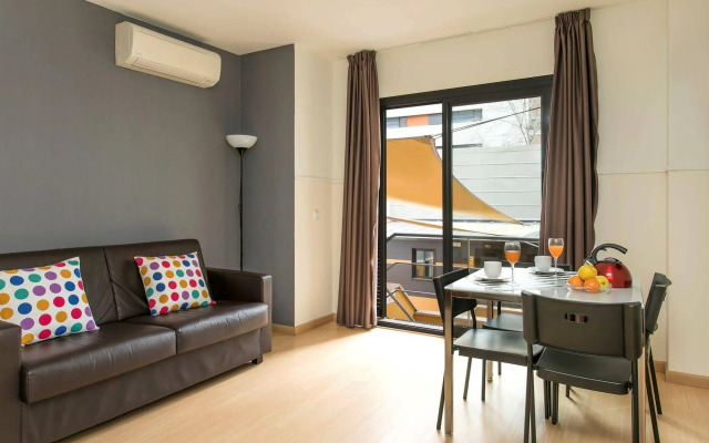 Apartments Sata Park Güell Area