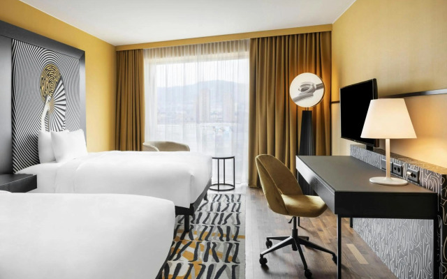 Renaissance Zürich Tower Hotel