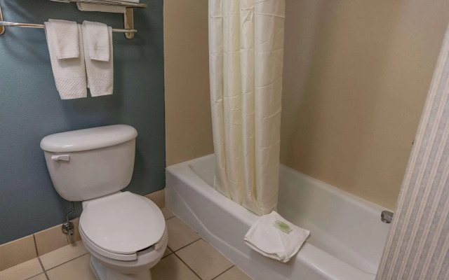 Sleep Inn & Suites Evansville - Casper