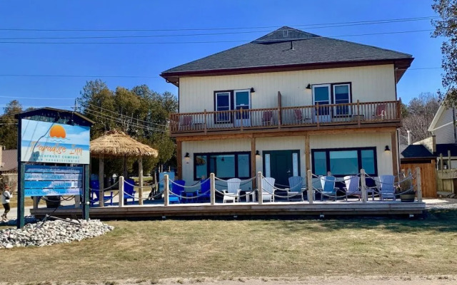 Paradise Inn On The Beach