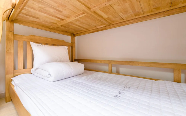 Swimeong Nolmeong Guesthouse&Pension