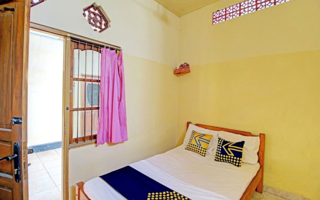 OYO Life 92954 Shanti Kost