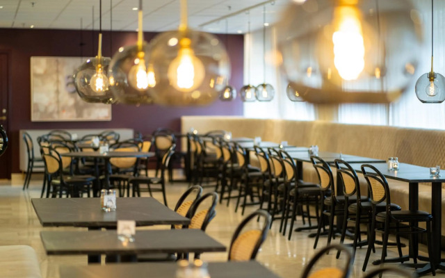 Solna Park & Hotel