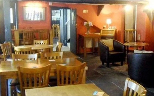 The Exeter Inn