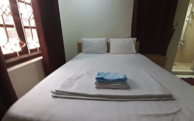 OYO 1000 Az Hotel