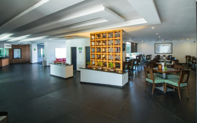Hotel Atenas Plaza
