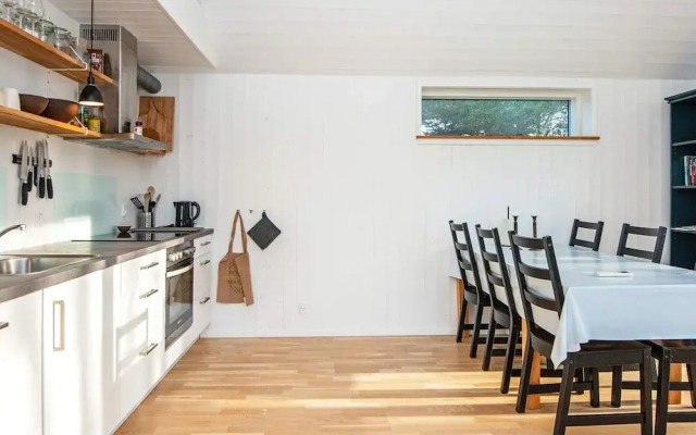 8 Person Holiday Home in Grenaa