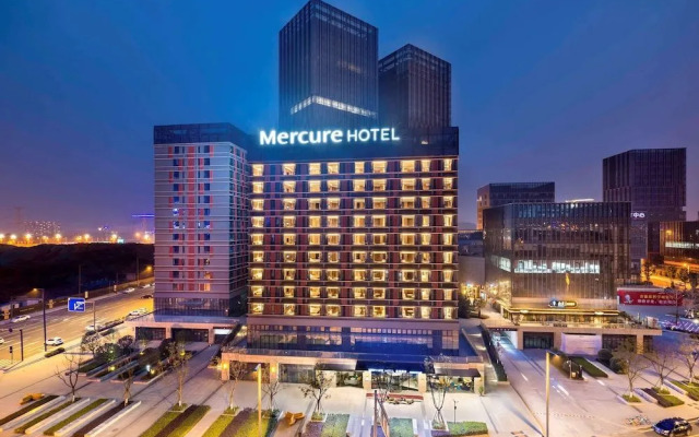 Mercure Chengdu Exhibition Center