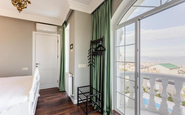 Shindisi Residence Boutique Villa