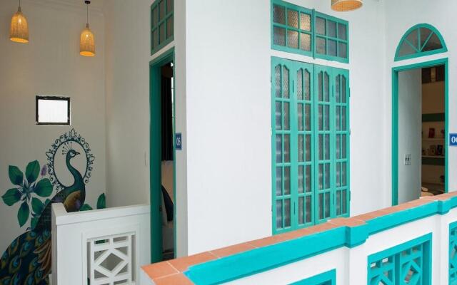 OYO 469 Ly's Villa Hoi An