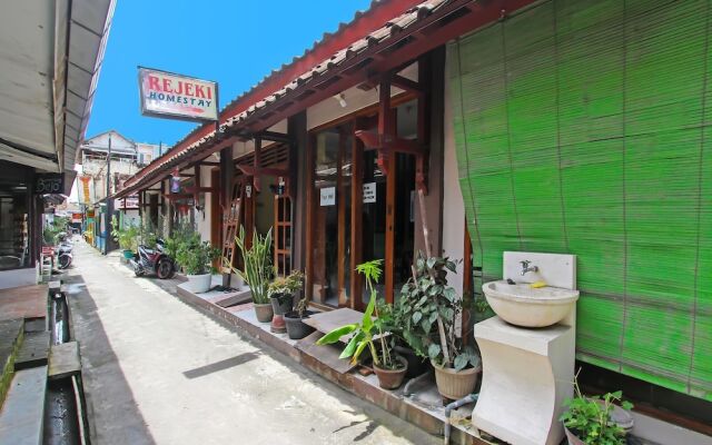 SPOT ON 91911 Rejeki Homestay Syariah Malioboro