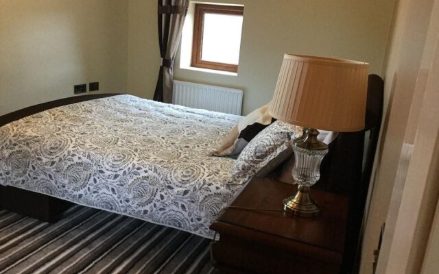 Avoca Lodge