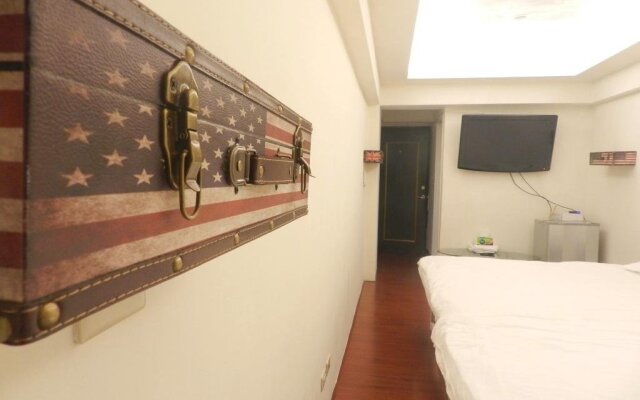9527 Taichung Hostel