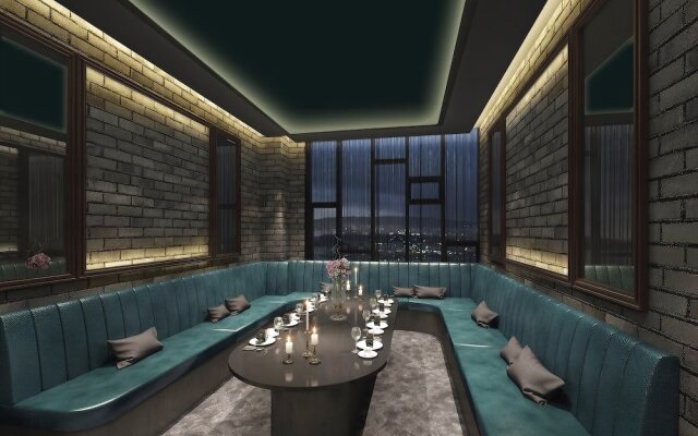 Grandhillstone Hotel