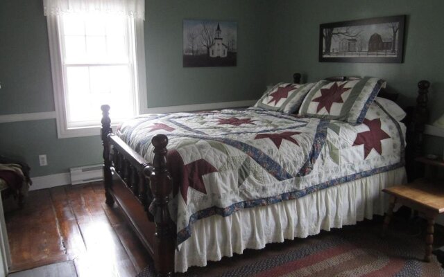 Grand Oak Manor Bed & Breakfast