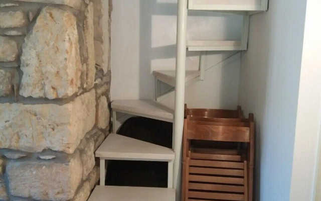 Absolute Matala
