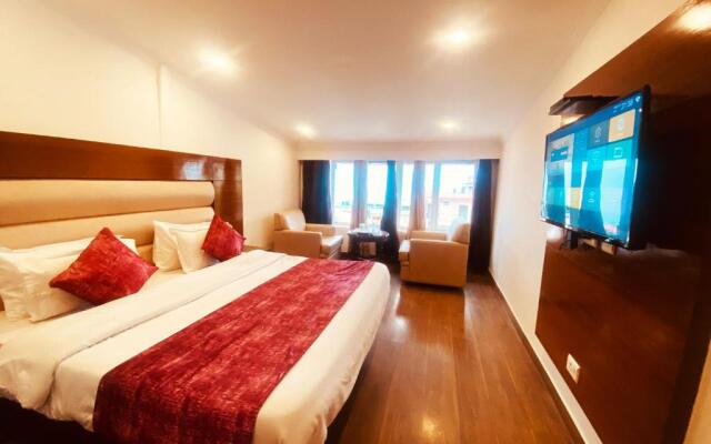 Hotel Royal Classic @ Mall Road Mussoorie