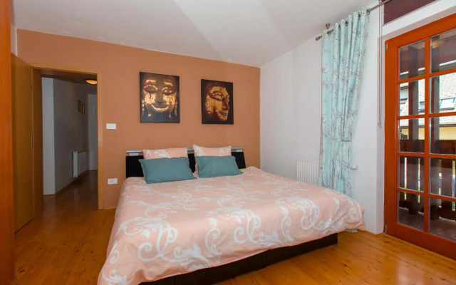 Thirsty River Apartments