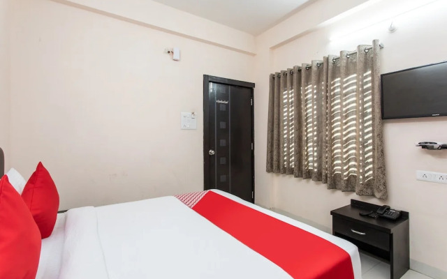 OYO 27654 Hotel Grand Valley