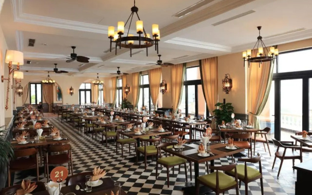 Gia Le Hotel