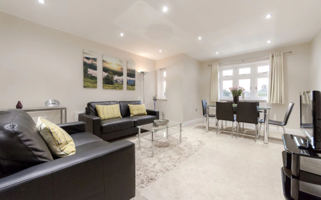 Roomspace Serviced Apartments Kinnaird Court