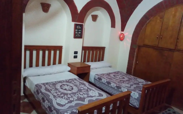 Shahhat House