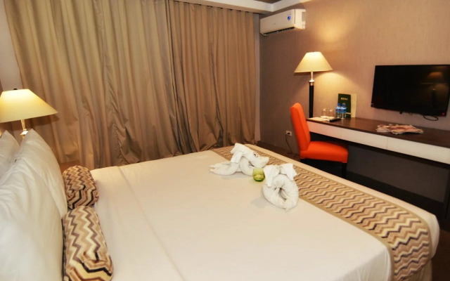 88 Courtyard Hotel
