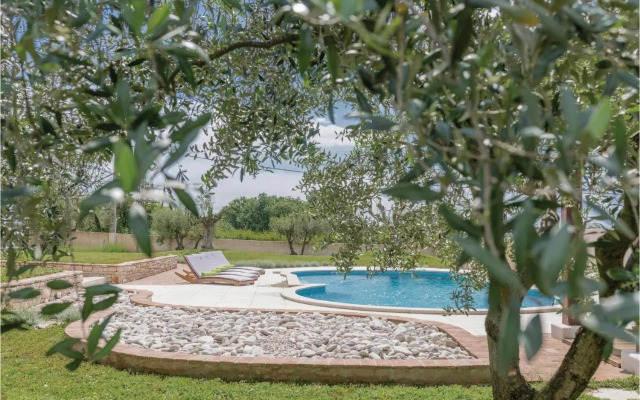 Four-Bedroom Holiday home with Sea View in Krnica