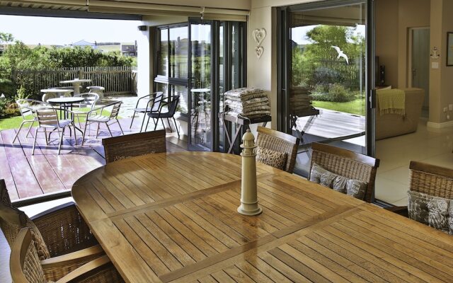 Miss Martilda Langebaan 6-sleeper