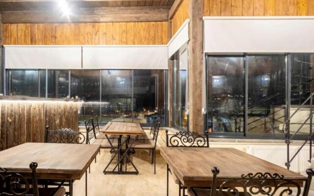 Uzay Cave Suite Hotel