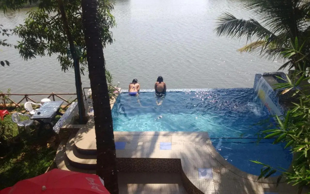 Serene Waters Goa