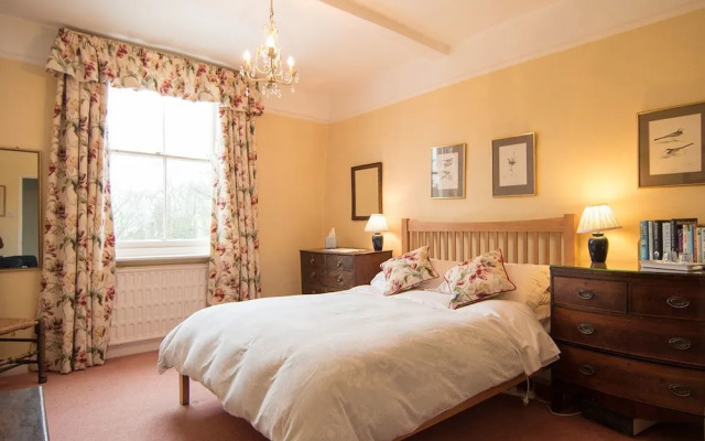 Church House Kington