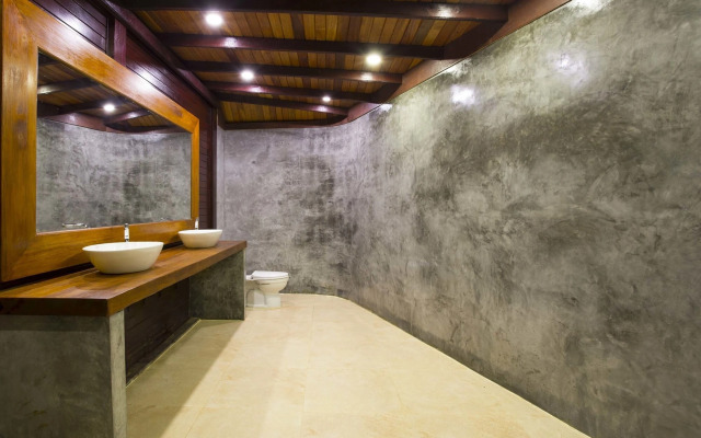 Mali Resort Sunrise Beach