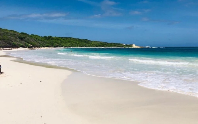 Luxury Secluded Villa With Private Pool Sleeps six
