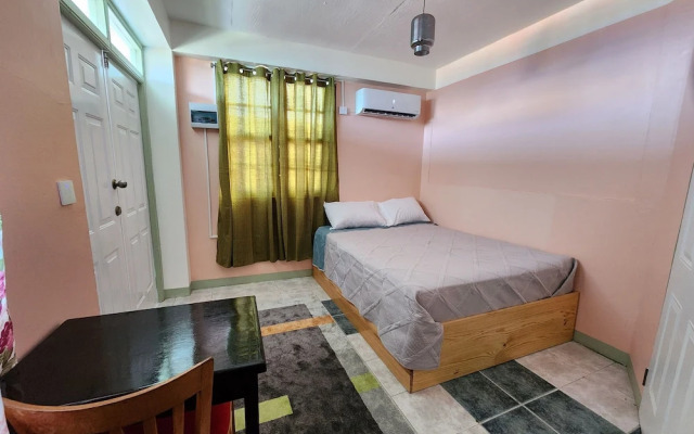 C & M Suites Your Haven in the City