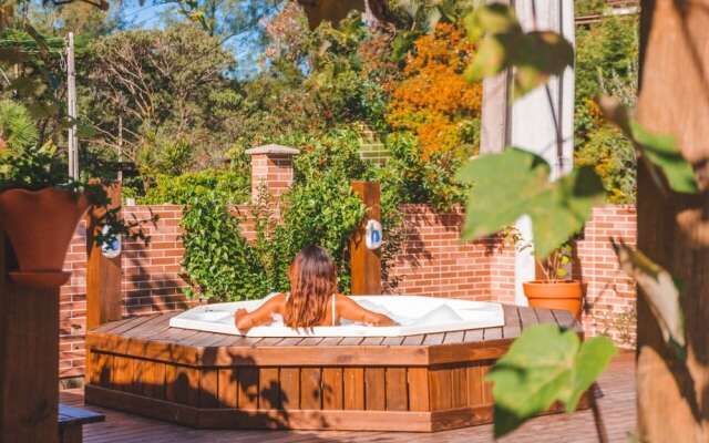 Hotel Ferrugem Eco Village