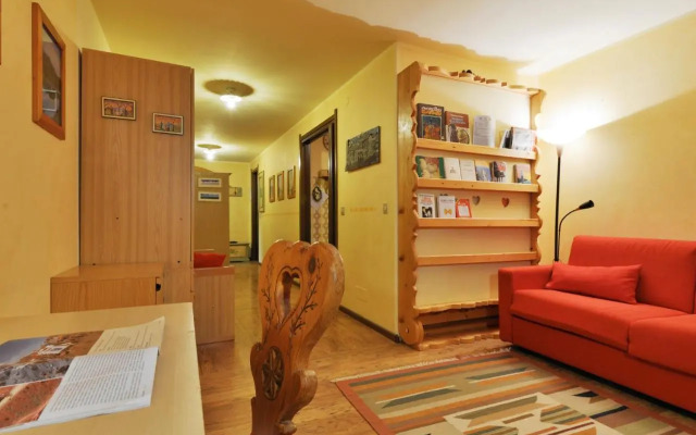 Locazione Turistica Enrosadira-6