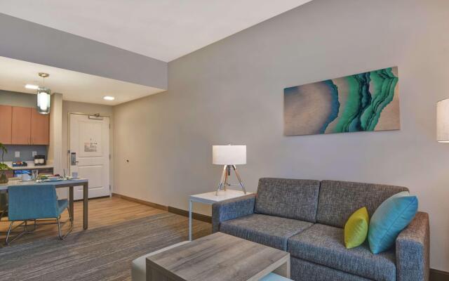 Homewood Suites by Hilton Chula Vista-Eastlake