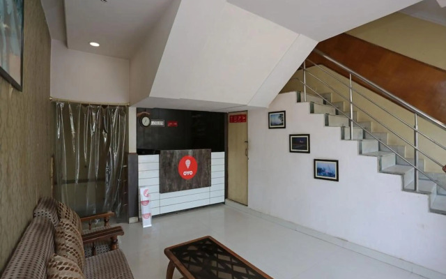 Hotel Maharana Palace