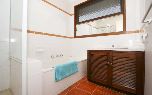 40 Thames Holiday Unit