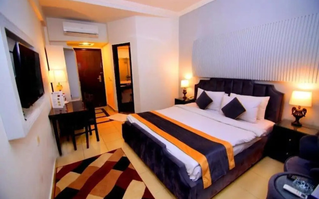 Premier Inn Express Lahore