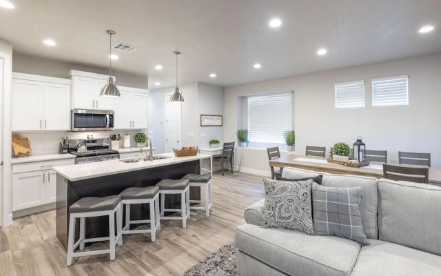 Serendipity Suites
