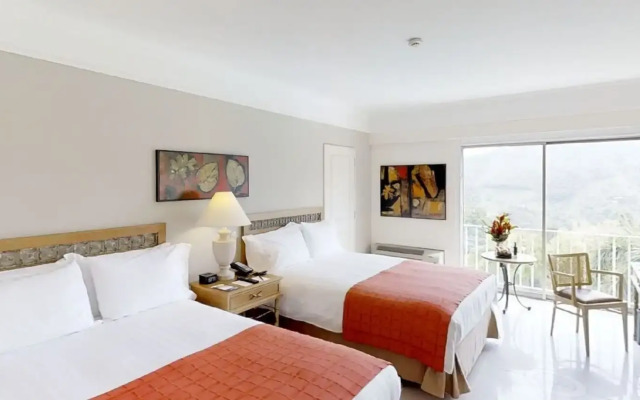 Hotel Estelar Altamira