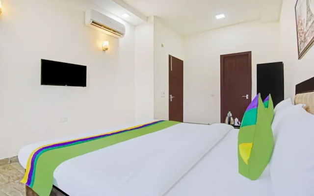 Treebo Amaya Inn Sector 72