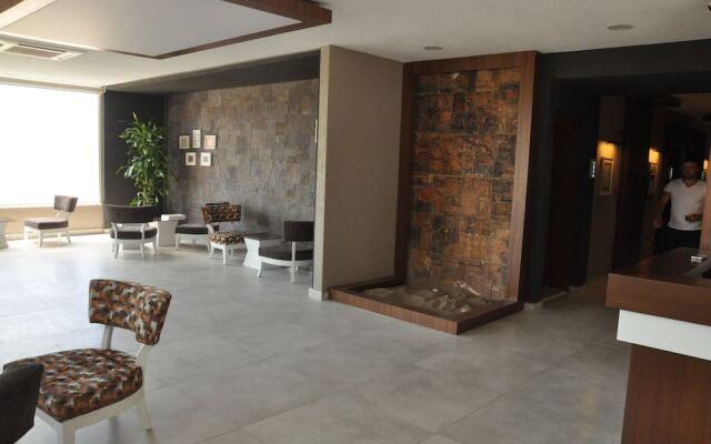Karakas Hotel