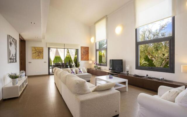 Villa Angela Family Suite