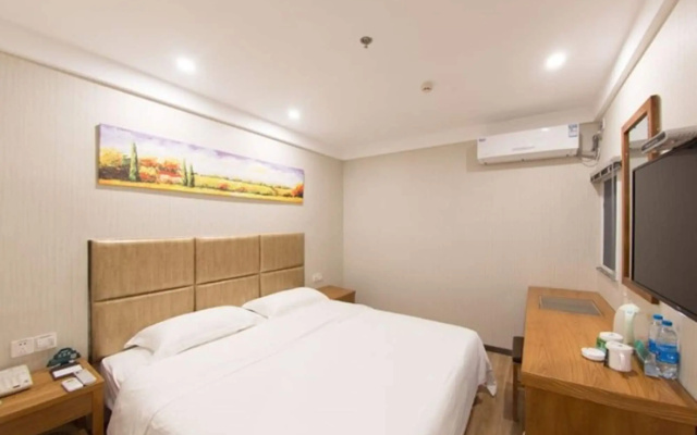 GreenTree Inn Yancheng Yandu Bus Station Middle Daqing Road Express Hotel – Guest Rooms – Yancheng