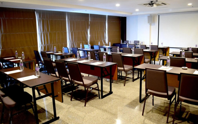 Lazenda Hotel