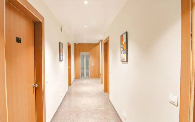 Saltstayz Select – Unitech Cyber Park