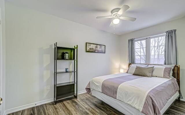 Urban Retreat A Modern 4BR Townhouse